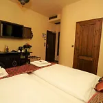Hotel Villa Oriental & Restaurant